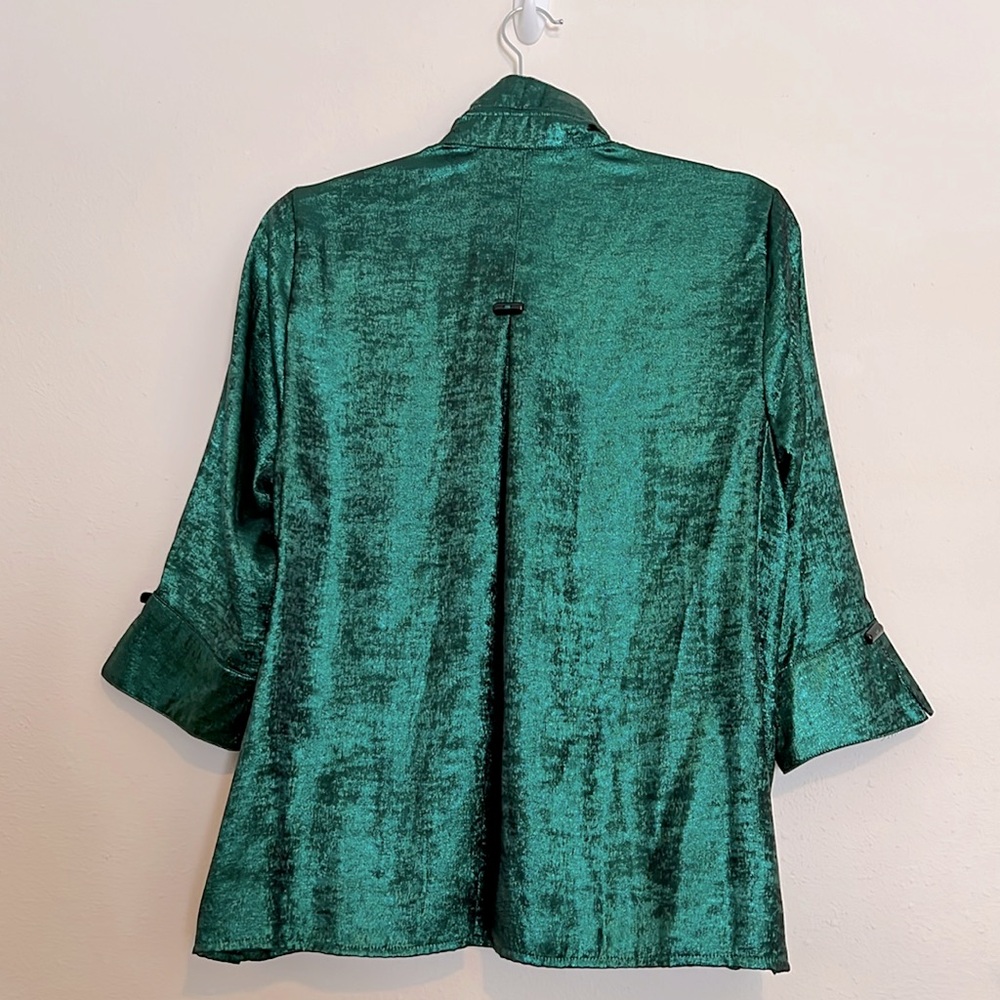 Ali Miles Metallic Emerald Green Toggle Button Tunic - Picture 2 of 5